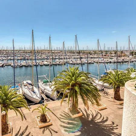 Et Le Mediterranee Port Soleil Gruissan